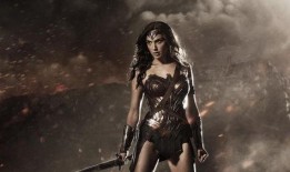 神奇女侠蝙蝠侠爆料视频,揭秘超级英雄背后的秘密