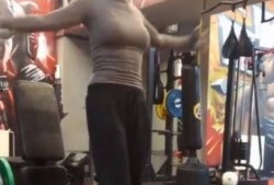 娱乐博主爆料最新视频,最新视频揭秘娱乐圈惊人内幕！